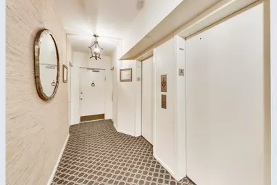 3180 N Lake Shore Drive #4G, Chicago, IL 60657 - Photo 5