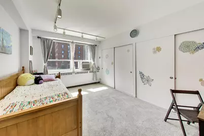 3180 N Lake Shore Drive #4G, Chicago, IL 60657 - Photo 17