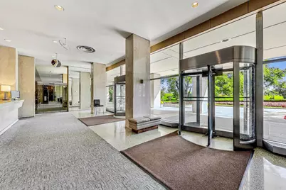 3180 N Lake Shore Drive #4G, Chicago, IL 60657 - Photo 3