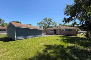 3120 Wilshire Ave, Markham, IL 60428 - Photo 23
