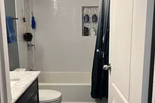 6171 N Sheridan Rd, Chicago, IL 60660 - Photo 15