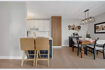 630 N State Street #2208, Chicago, IL 60654 - Photo 17
