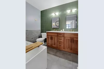 630 N State Street #2208, Chicago, IL 60654 - Photo 31