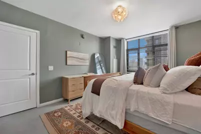 630 N State Street #2208, Chicago, IL 60654 - Photo 25