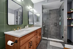 630 N State St, Chicago, IL 60654 - Photo 27