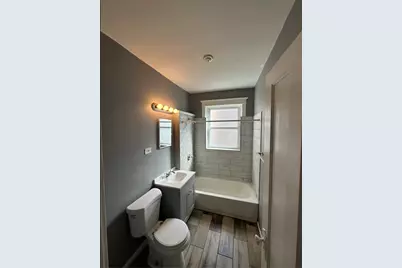 6816 S Cornell Avenue, Chicago, IL 60649 - Photo 5