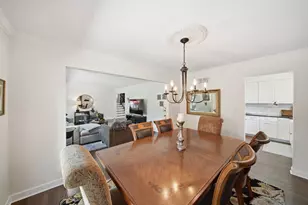 1483 Pebblestone Cove, Wheaton, IL 60189 - Photo 7