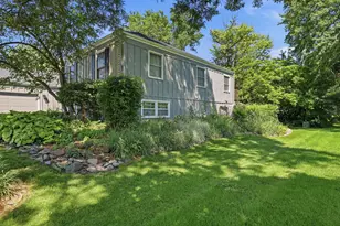 1483 Pebblestone Cove, Wheaton, IL 60189 - Photo 33