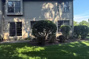 12228 Sumner St, Lemont, IL 60439 - Photo 3