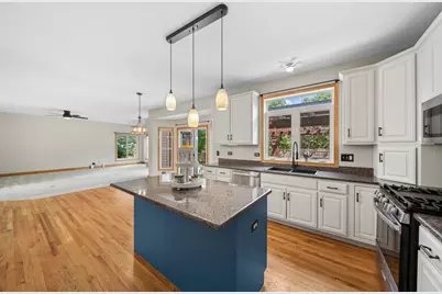 [Address not provided], Naperville, IL 60564 - Photo 17