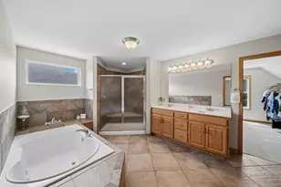 [Address not provided], Naperville, IL 60564 - Photo 29