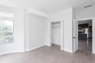 818 W 18th St, Chicago, IL 60608 - Photo 9