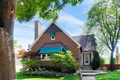 6933 N Oriole Avenue, Chicago, IL 60631 - Photo 1