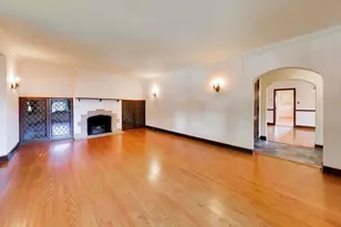 6933 N Oriole Ave, Chicago, IL 60631 - Photo 3