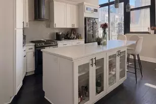 843 W Adams St, Chicago, IL 60607 - Photo 9
