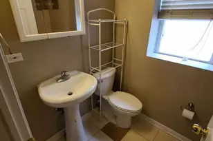 2318 W Rosemont Ave, Chicago, IL 60659 - Photo 13