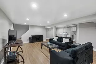 1303 S 59th Ave, Cicero, IL 60804 - Photo 13