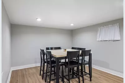 1303 S 59th Avenue, Cicero, IL 60804 - Photo 11