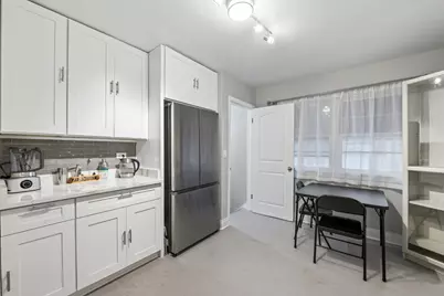 1303 S 59th Avenue, Cicero, IL 60804 - Photo 7