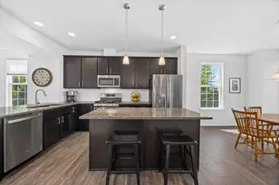 4467 Monroe Ct, Naperville, IL 60564 - Photo 9
