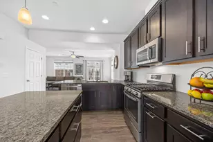 4467 Monroe Ct, Naperville, IL 60564 - Photo 11