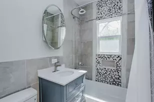 22W724 St Charles Rd, Glen Ellyn, IL 60137 - Photo 21