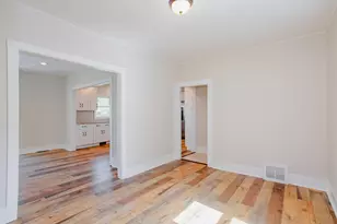 22W724 St Charles Rd, Glen Ellyn, IL 60137 - Photo 11