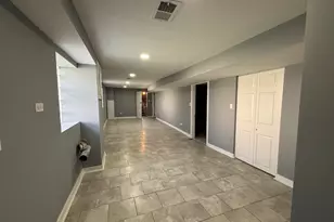 9236 S Blackstone Ave, Chicago, IL 60619 - Photo 21