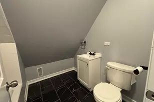 9236 S Blackstone Ave, Chicago, IL 60619 - Photo 25