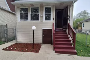 9236 S Blackstone Ave, Chicago, IL 60619 - Photo 1