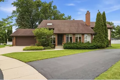 1615 N Dale Avenue, Arlington Heights, IL 60004 - Photo 1