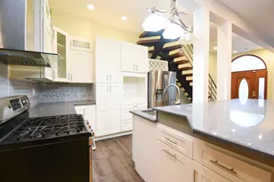 3332 W Le Moyne St, Chicago, IL 60651 - Photo 7