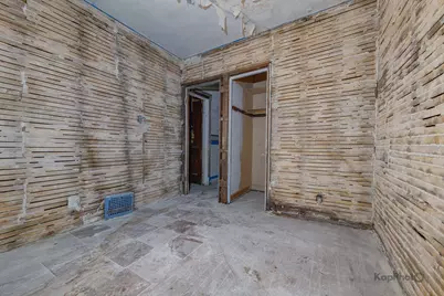 7141 S Woodlawn Avenue, Chicago, IL 60619 - Photo 21