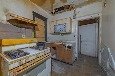 7141 S Woodlawn Avenue, Chicago, IL 60619 - Photo 11