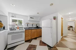 1925 N Keystone Ave, Chicago, IL 60639 - Photo 29