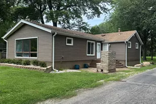 28542 S Walleye Ln, Wilmington, IL 60481 - Photo 1