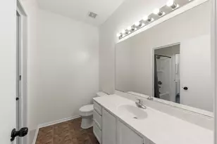 2822 Oakmont Dr, Montgomery, IL 60538 - Photo 13