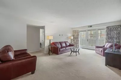 326 Park Avenue #21, Clarendon Hills, IL 60514 - Photo 5