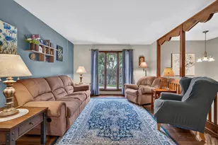 3215 Vista Terrace, McHenry, IL 60050 - Photo 3