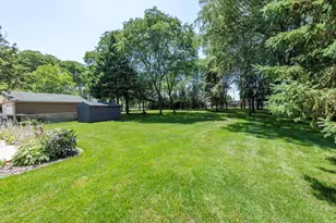 512 Cavin Ave, Winthrop Harbor, IL 60096 - Photo 23