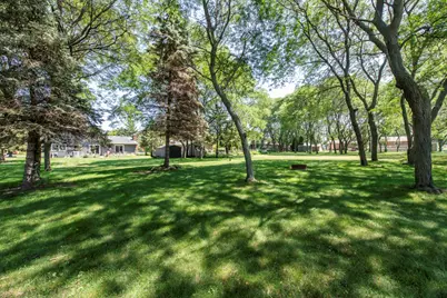 512 Cavin Avenue, Winthrop Harbor, IL 60096 - Photo 31