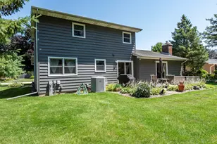 512 Cavin Ave, Winthrop Harbor, IL 60096 - Photo 33
