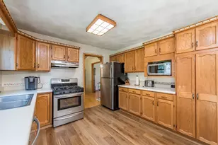 512 Cavin Ave, Winthrop Harbor, IL 60096 - Photo 11