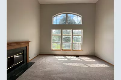 285 Shipland Drive, Crystal Lake, IL 60012 - Photo 7