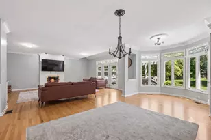 2207 Leverenz Rd, Naperville, IL 60564 - Photo 11
