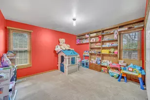 206 Albert Dr, Vernon Hills, IL 60061 - Photo 17