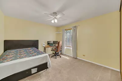 206 Albert Drive, Vernon Hills, IL 60061 - Photo 27