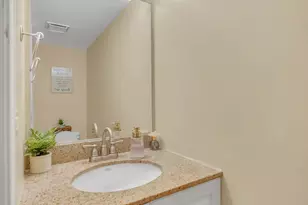206 Albert Dr, Vernon Hills, IL 60061 - Photo 15