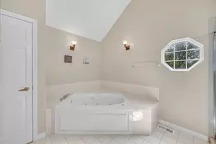 206 Albert Dr, Vernon Hills, IL 60061 - Photo 21