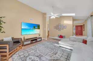 206 Albert Dr, Vernon Hills, IL 60061 - Photo 19